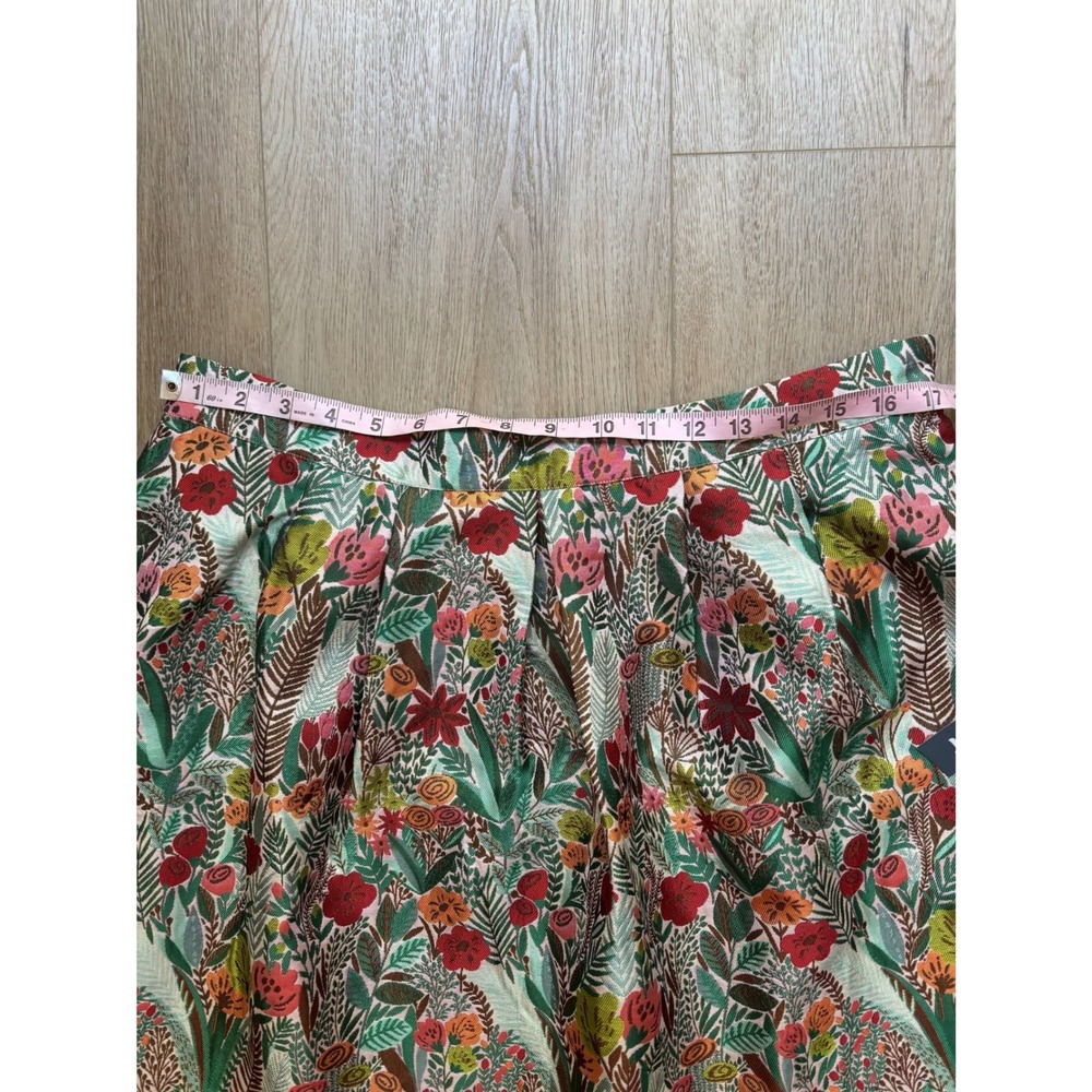 ModCloth Floral Tapestry Pleated Mini Skirt Red Green Whimsical Size 16 NWT Boho - Picture 7 of 10